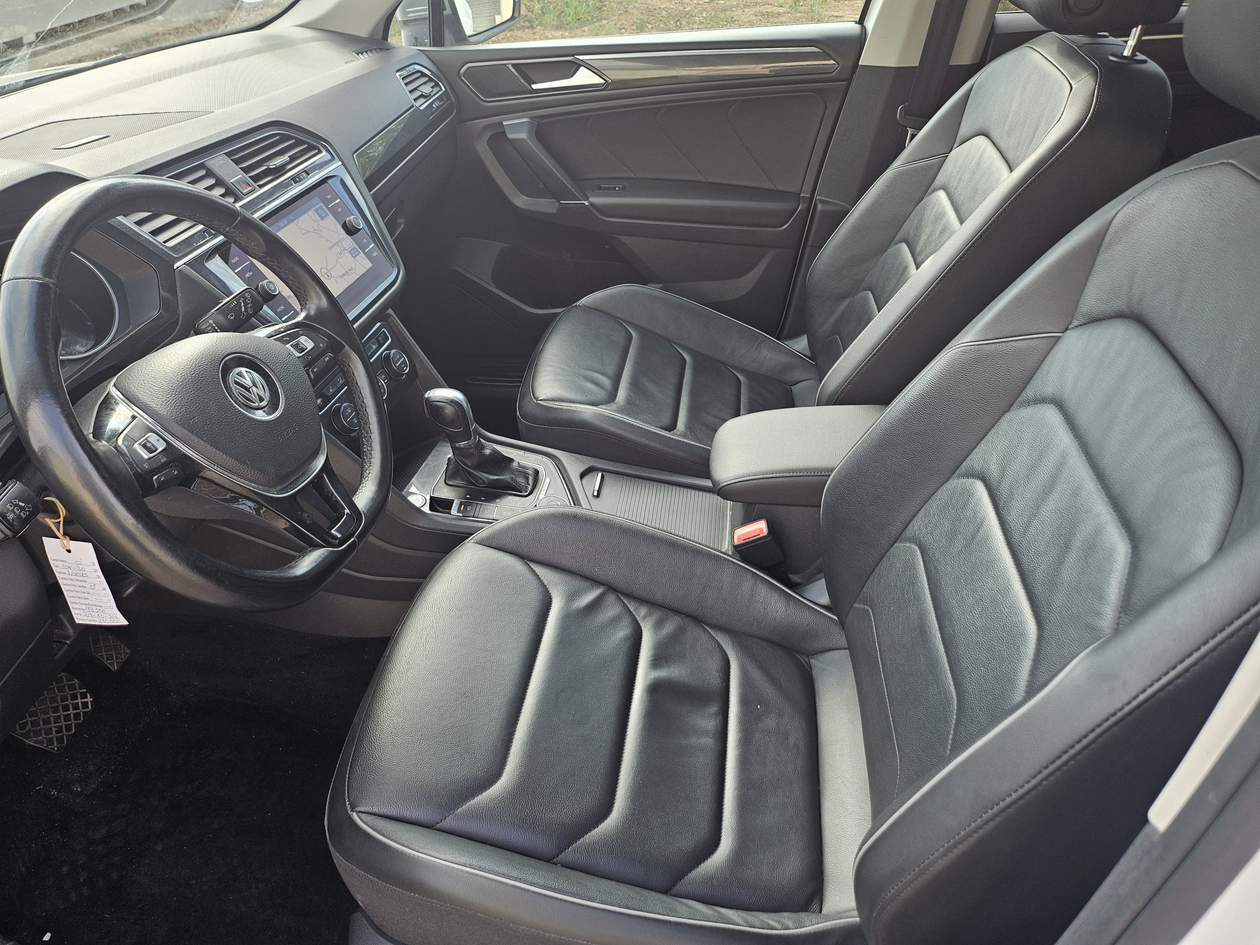 Volkswagen-Tiguan-Allspace-2019-tapiceria