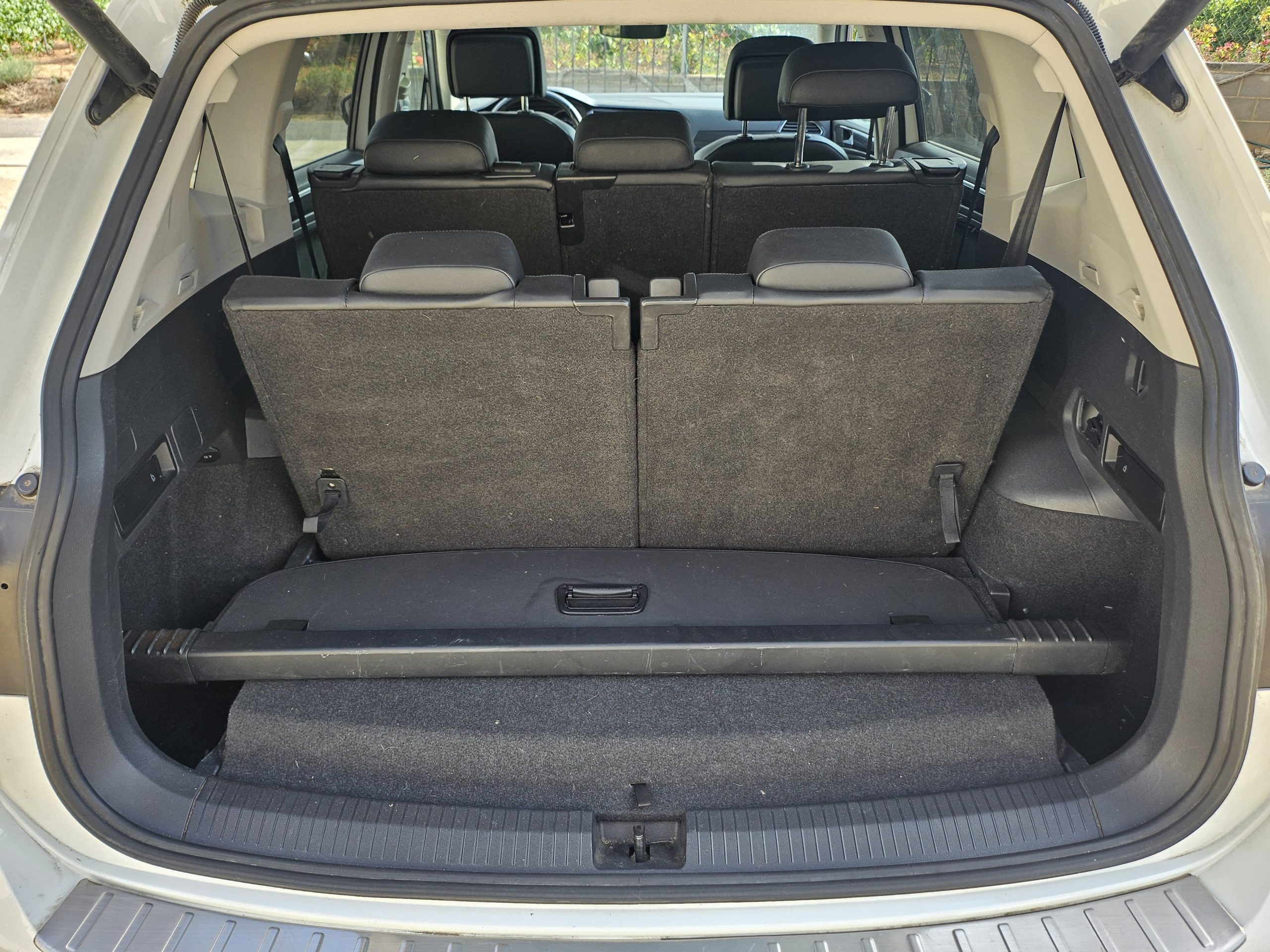 Volkswagen-Tiguan-Allspace-2019-maletero