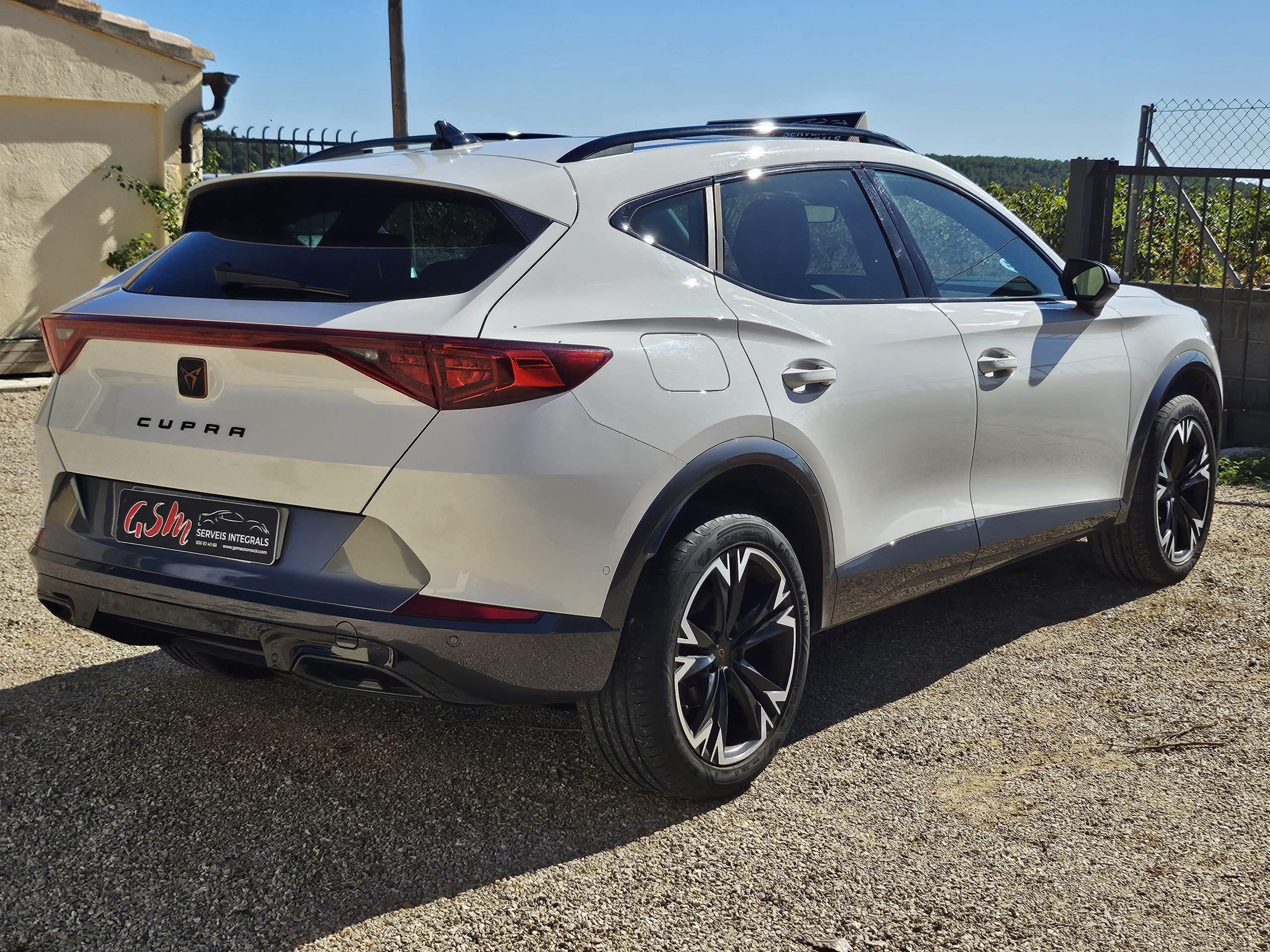 Cupra-Formentor-2021-150cv-trasera-derecha