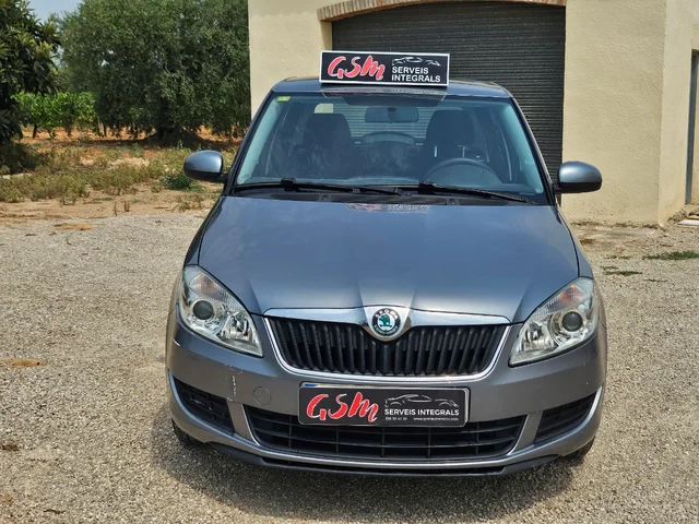 Skoda-Fabia-2013-1.2-60cv-Active-Frontal
