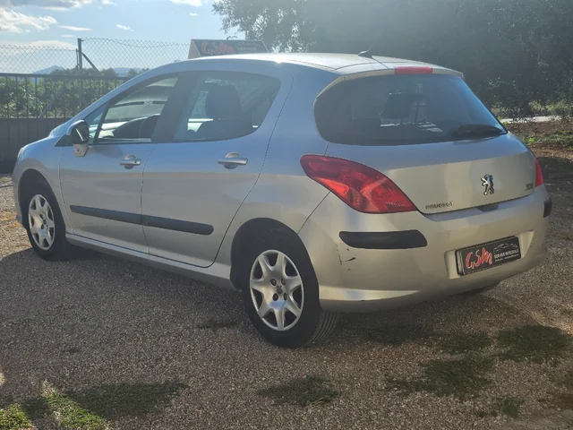 Peugeot-308-1.6Vti-120-Confort-Trasera-izquierda