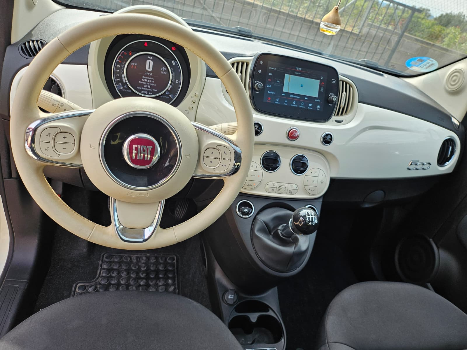 PHOTO 2025 10 03 19 28 53 3