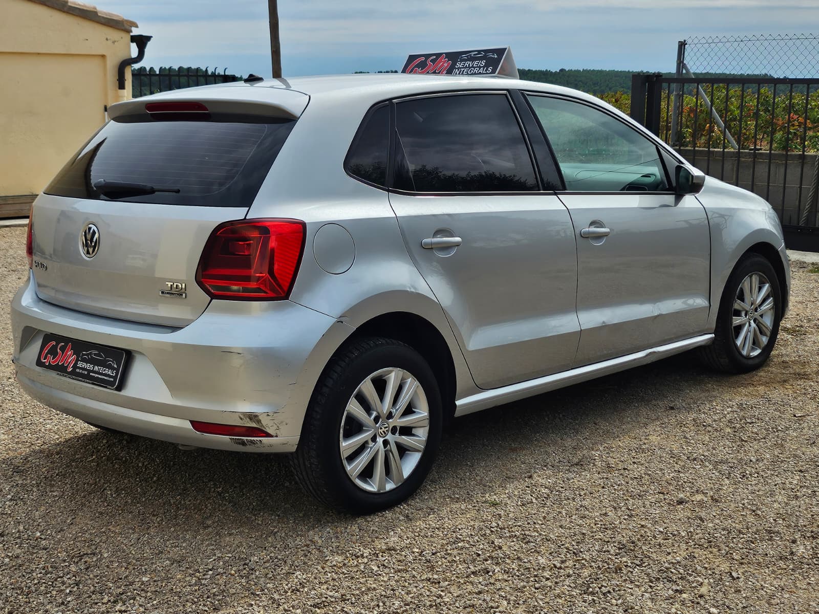 PHOTO 2025 10 03 19 40 15 4